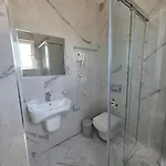 Hotel Landi Ksamil