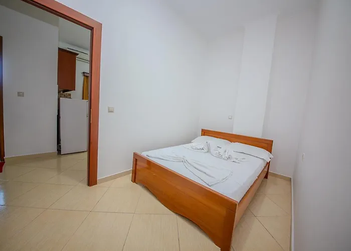 Apart Otel Landi Ksamil