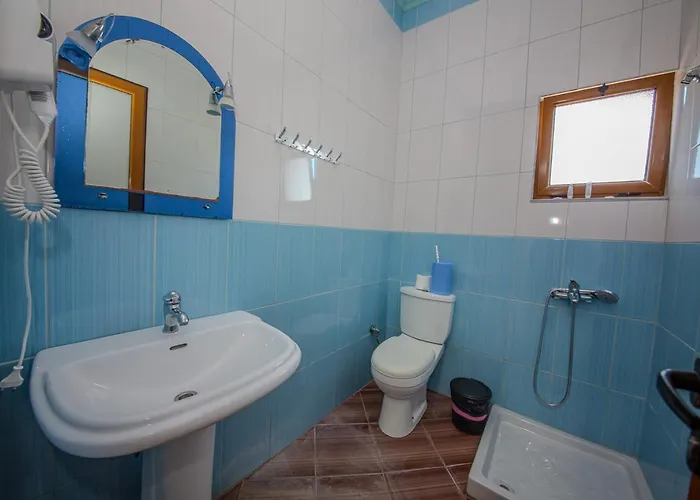 Landi Apart Otel Ksamil