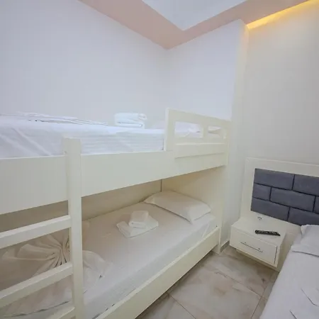 Landi Lejlighedshotel
