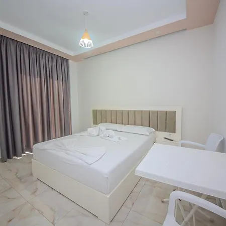 Appart hôtel Landi 3*