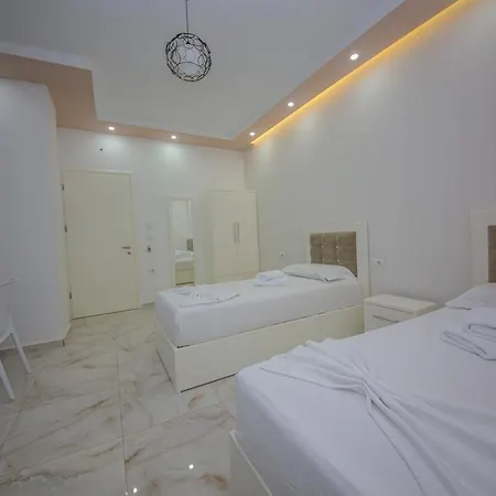 Landi Lejlighedshotel 3*