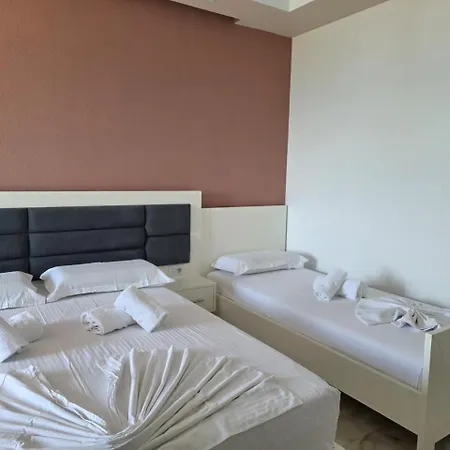 Landi 4* Ksamil
