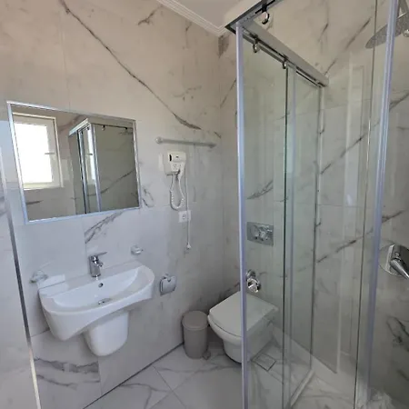Hotel Landi 4*