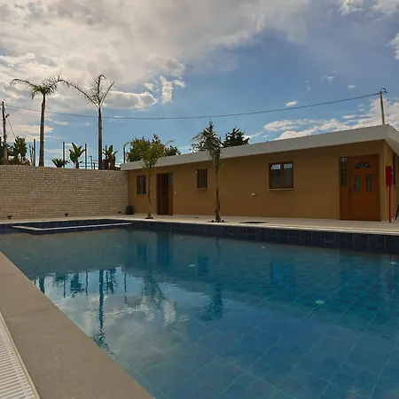 Landi Hotel Ksamil