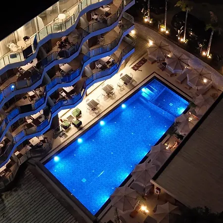 Landi Hotel 4*